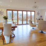 フローリングに隙間が発生する原因とは?